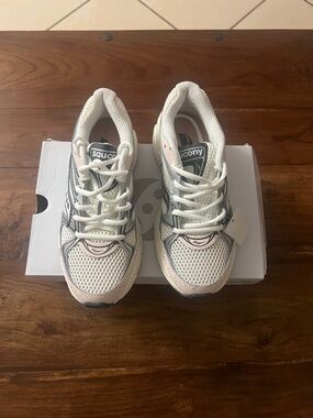 Saucony Ride Millennium White and Light Pink Women's sneakers